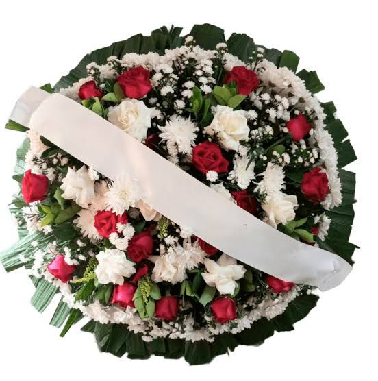 Coroa de flores luxuosa